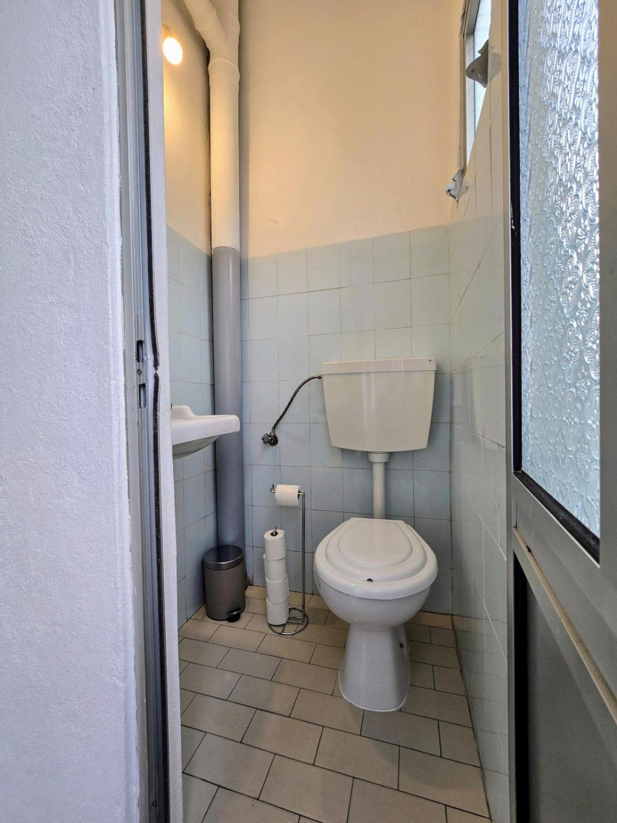 Central Apartment *